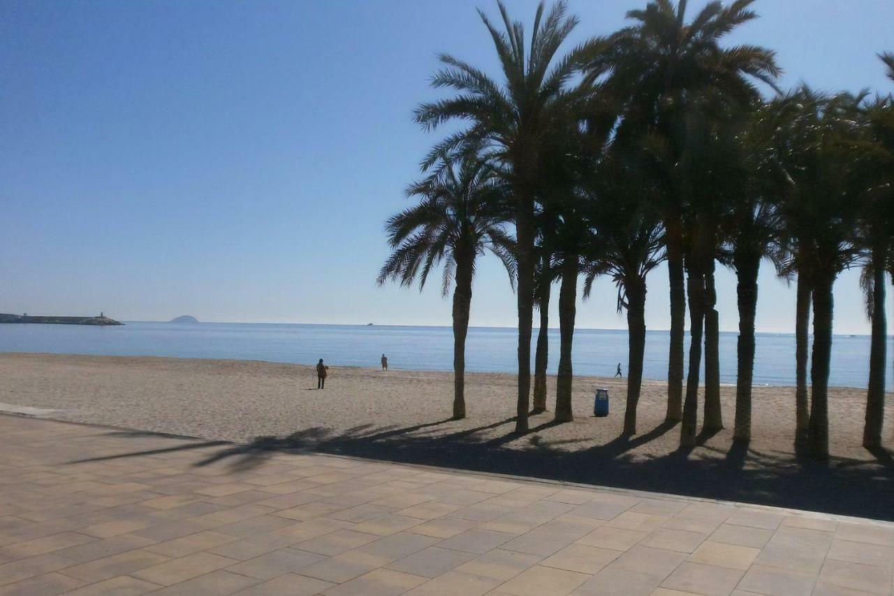 Beach Front Esther 2 比利亚霍约萨 外观 照片